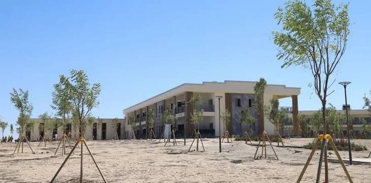 Современный туристический центр на побережье Айдаркуля в Узбекистане